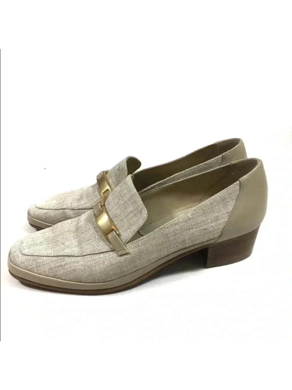 Rangoni Firenze Size 7C (wide) Women’s Canvas Vintage Loafer With Heel Cream